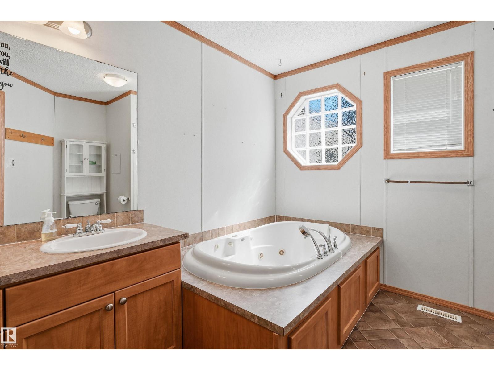 453020 RGE ROAD 274 - 16