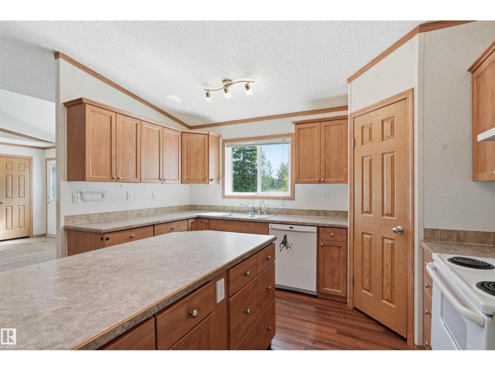 453020 RGE ROAD 274 - 7