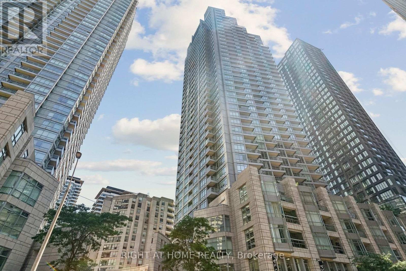 #2804 2181 YONGE STREET - 14