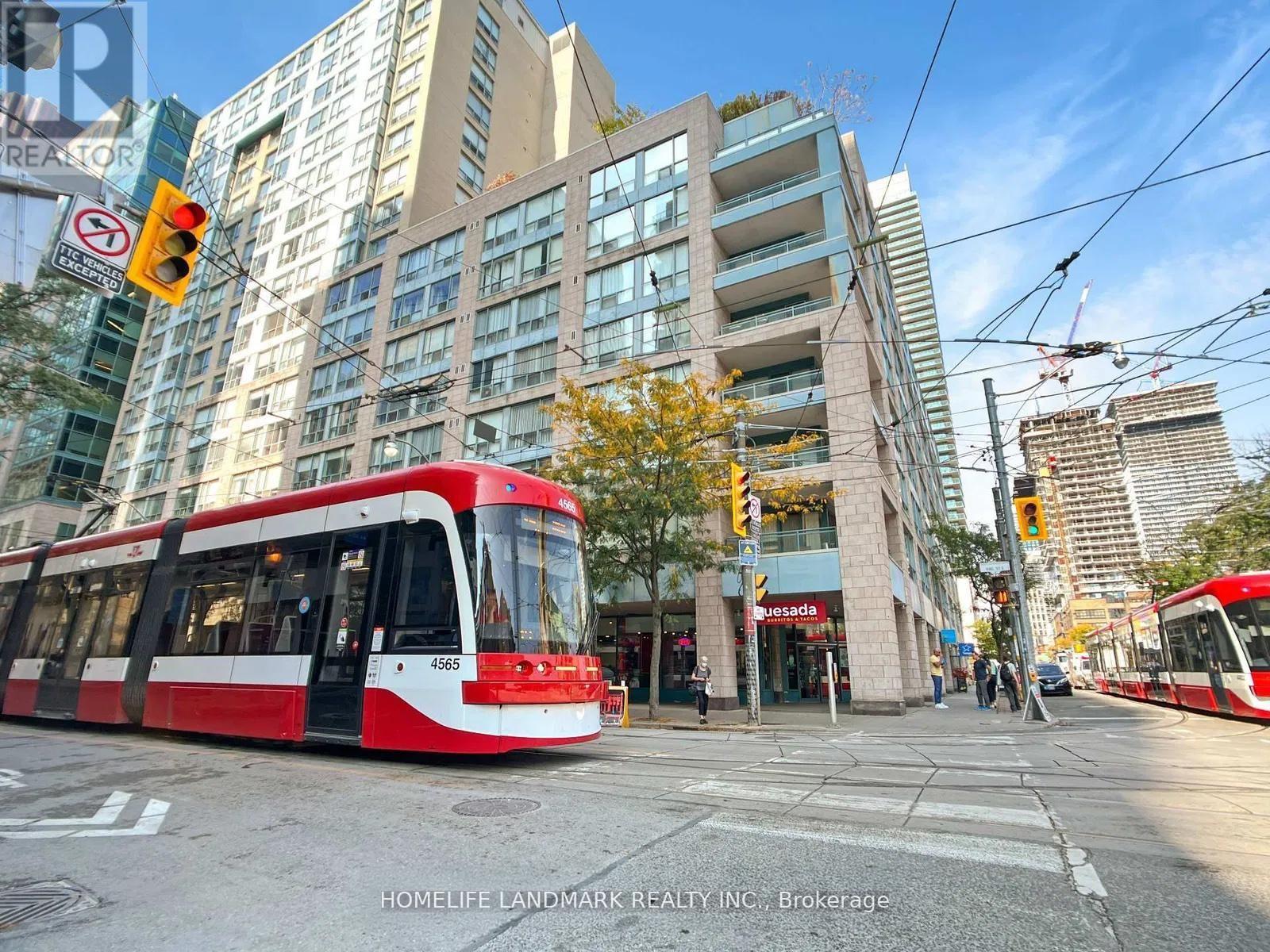 #805 92 KING STREET E - 1