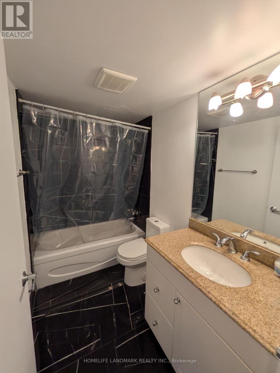 #805 92 KING STREET E - 10