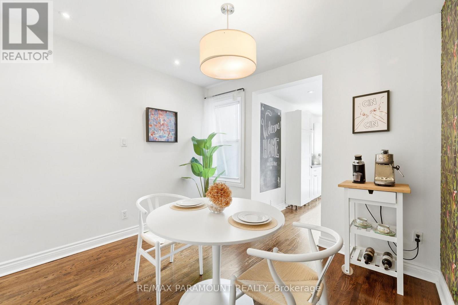 670 RHODES AVENUE - 10