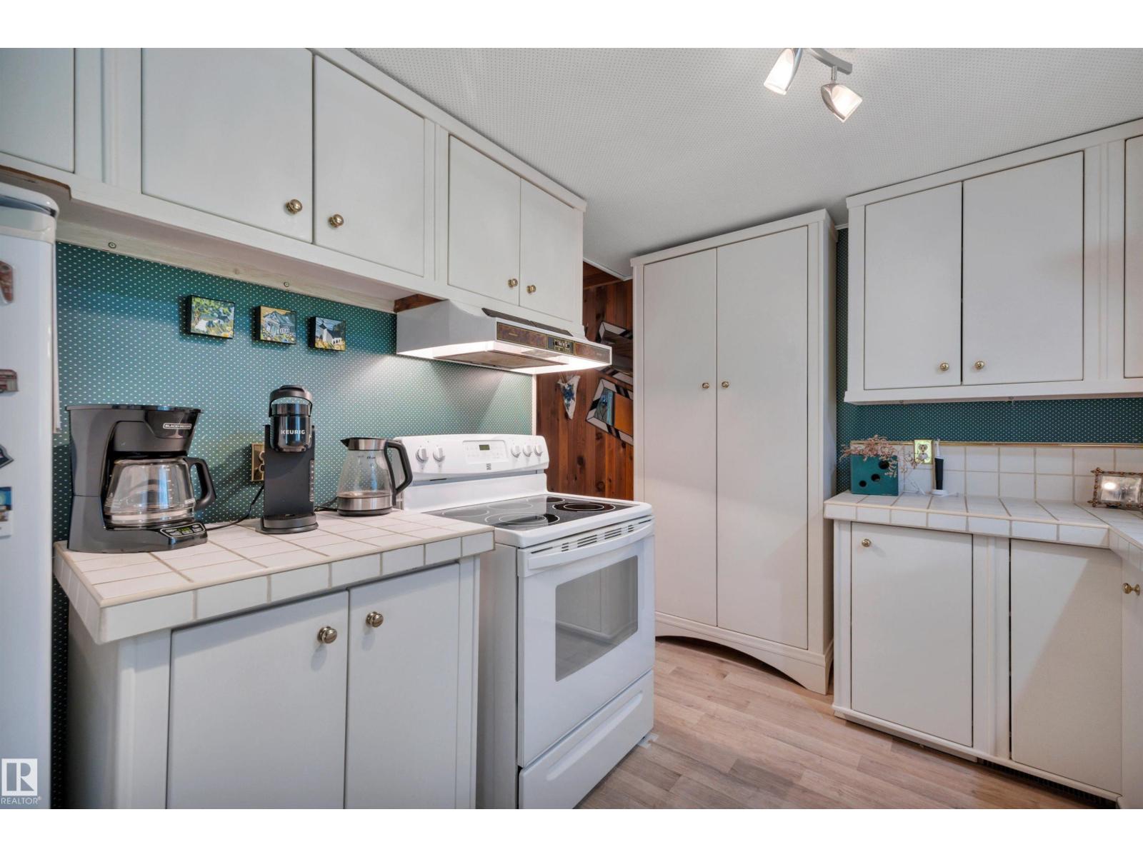 464044 RGE ROAD 270 - 20