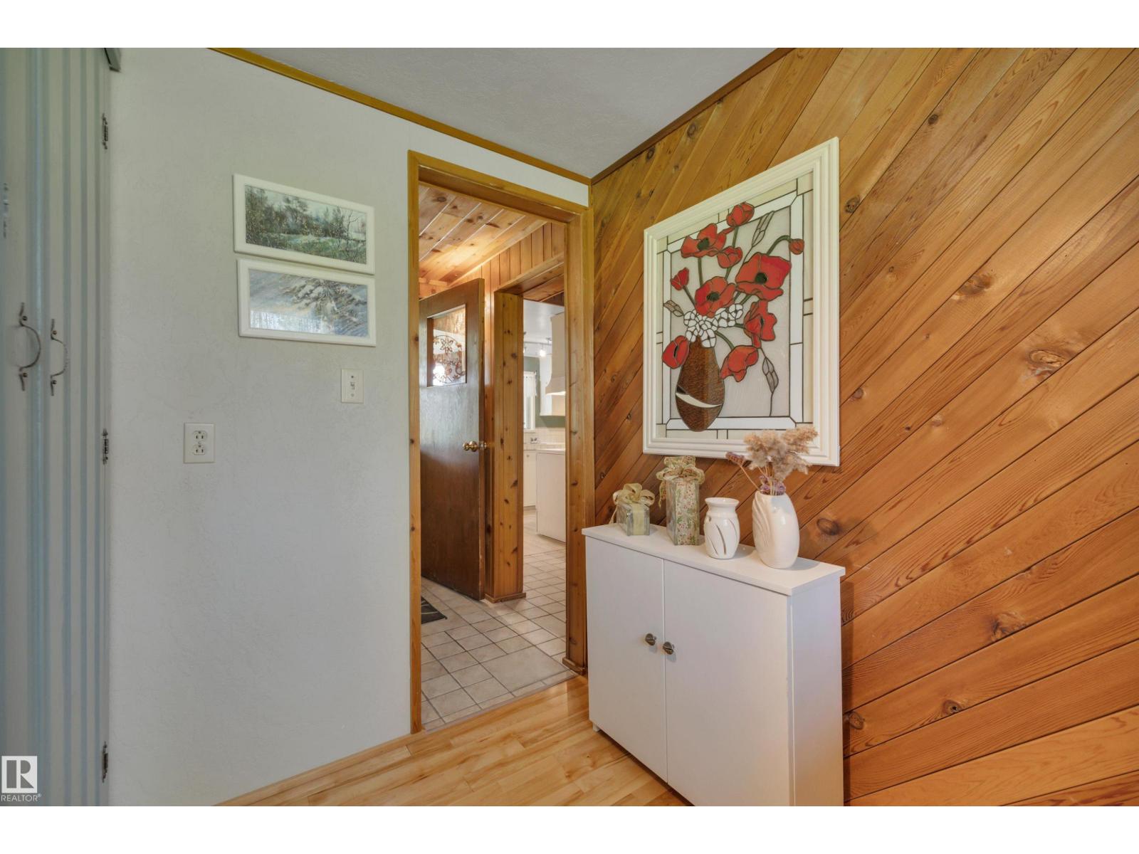 464044 RGE ROAD 270 - 25