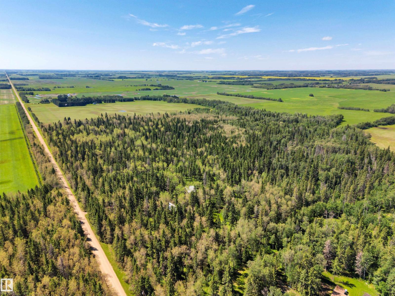 464044 RGE ROAD 270 - 68