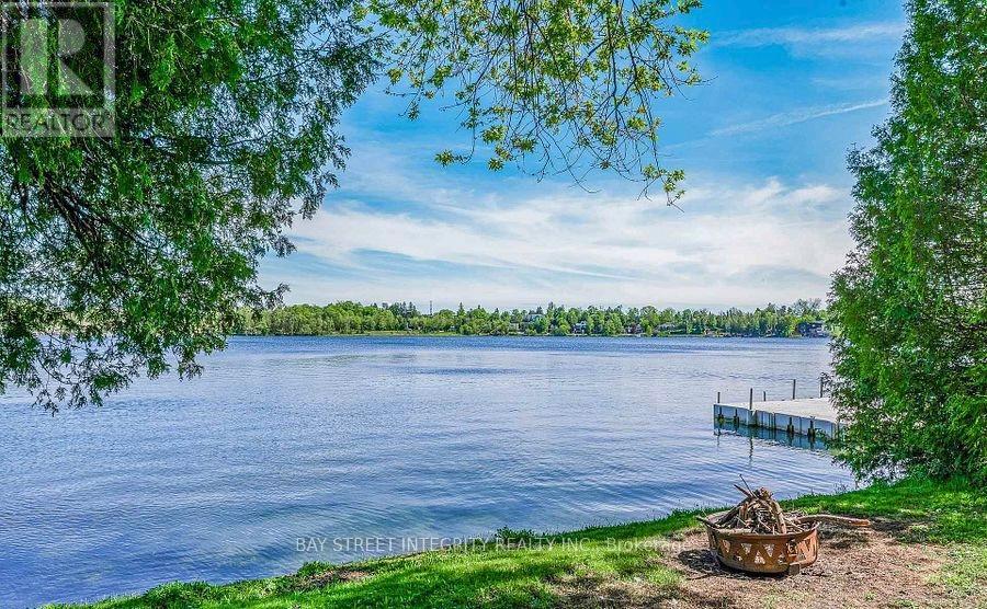29 BALSON BOULEVARD - 11