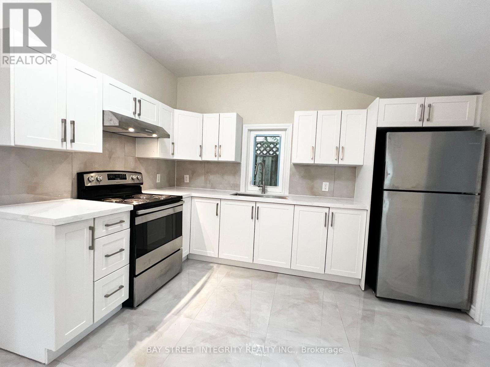 29 BALSON BOULEVARD - 9