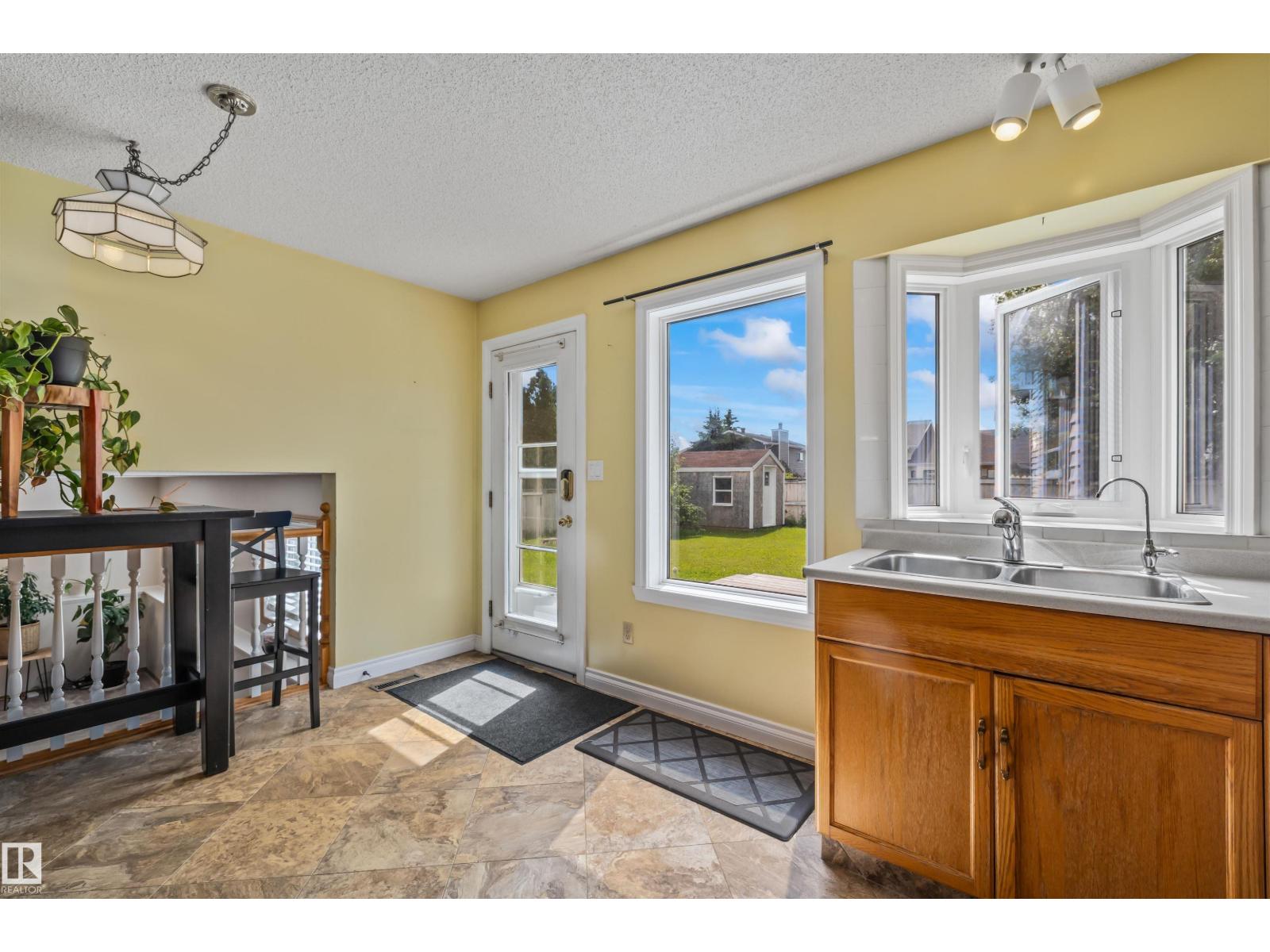 26 WESTPARK WY - 21