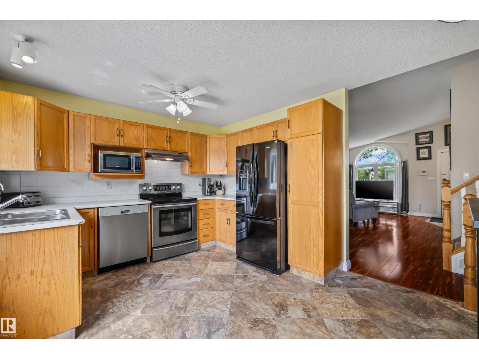 26 WESTPARK WY — photo 18