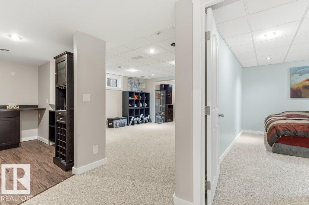 27 SPRUCE RIDGE DR - 30