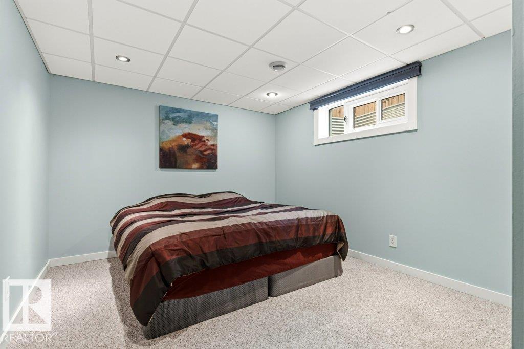 27 SPRUCE RIDGE DR - 34