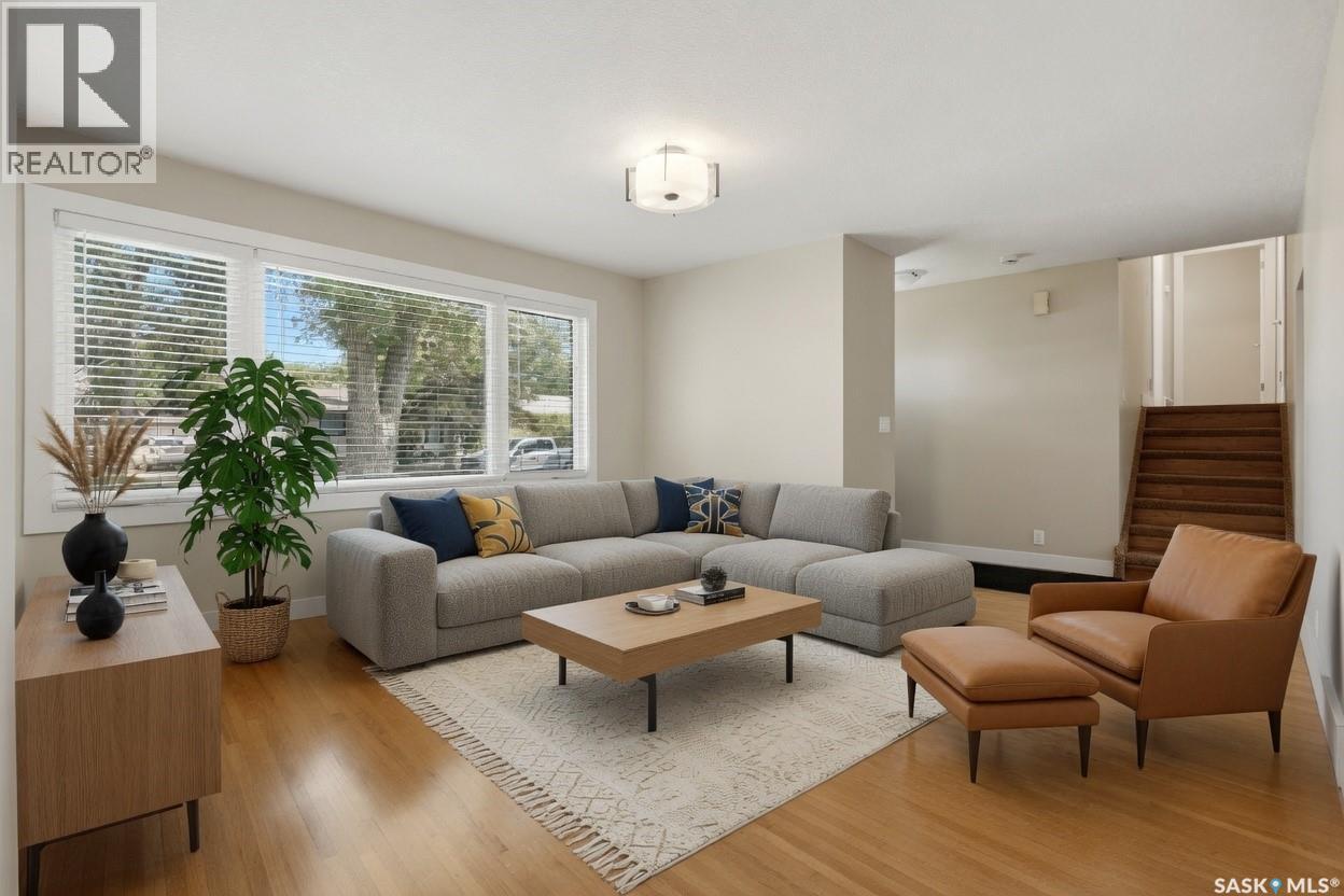 233 Orchard CRESCENT - photo 4
