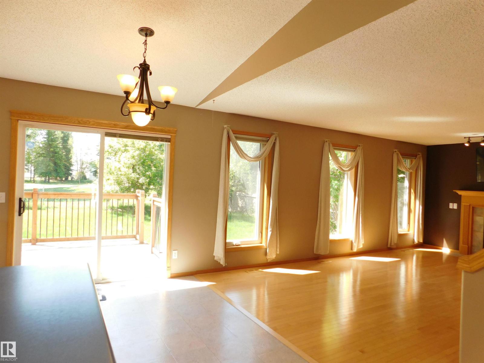 2255 BRENNAN CO NW NW - 13
