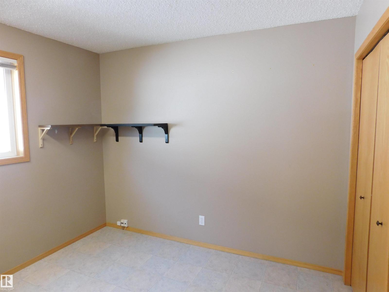 2255 BRENNAN CO NW NW - 24
