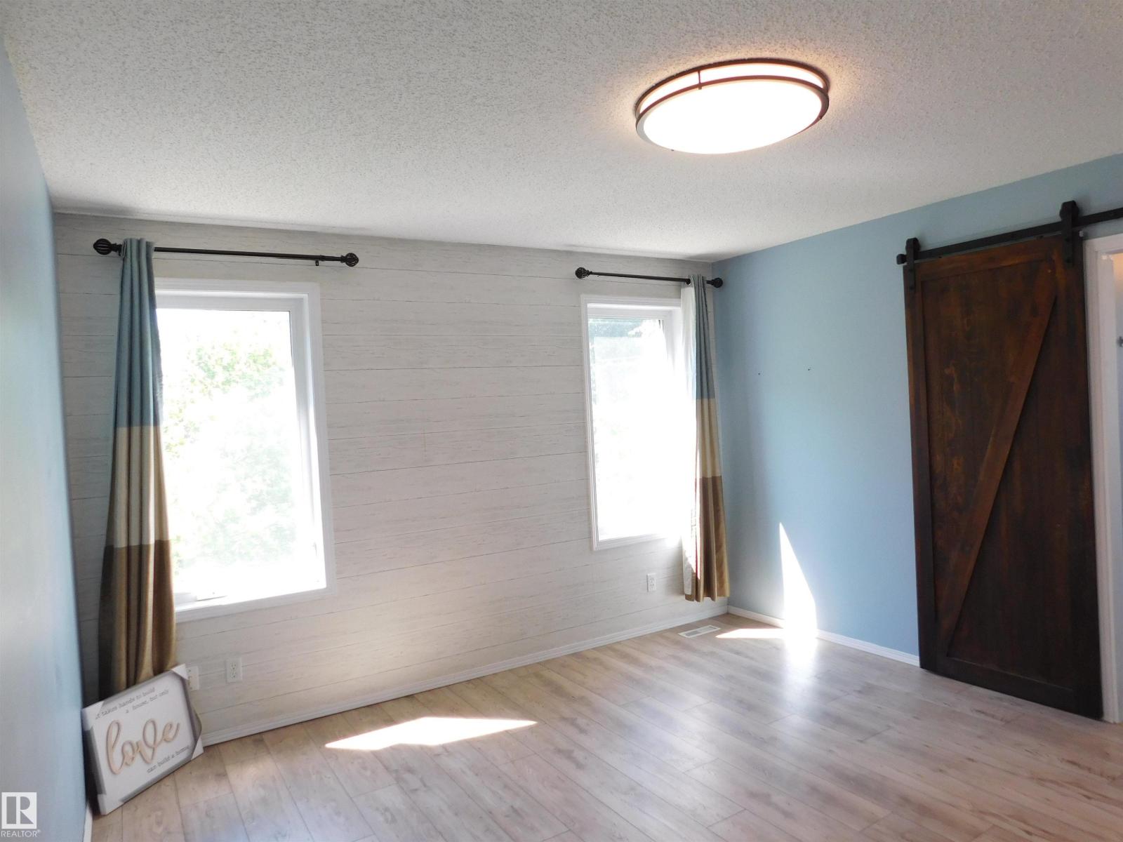 2255 BRENNAN CO NW NW - 33