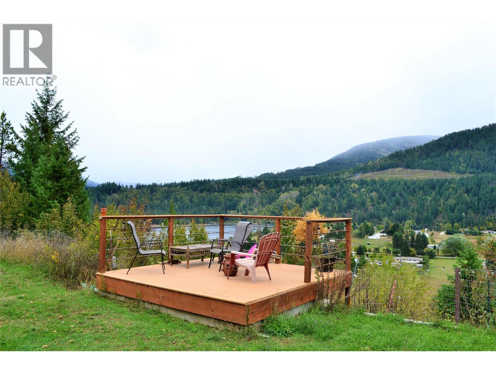 2706 Jacks Crescent - 43
