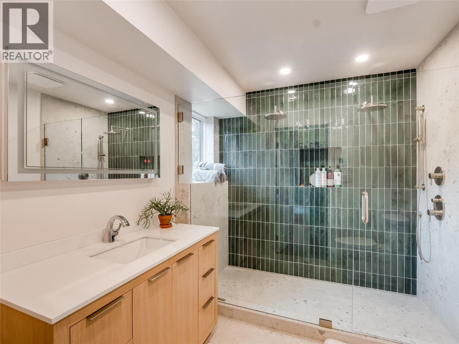 2706 Jacks Crescent - 33