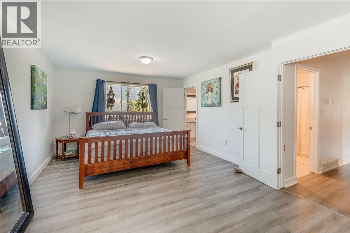 2706 Jacks Crescent - 28