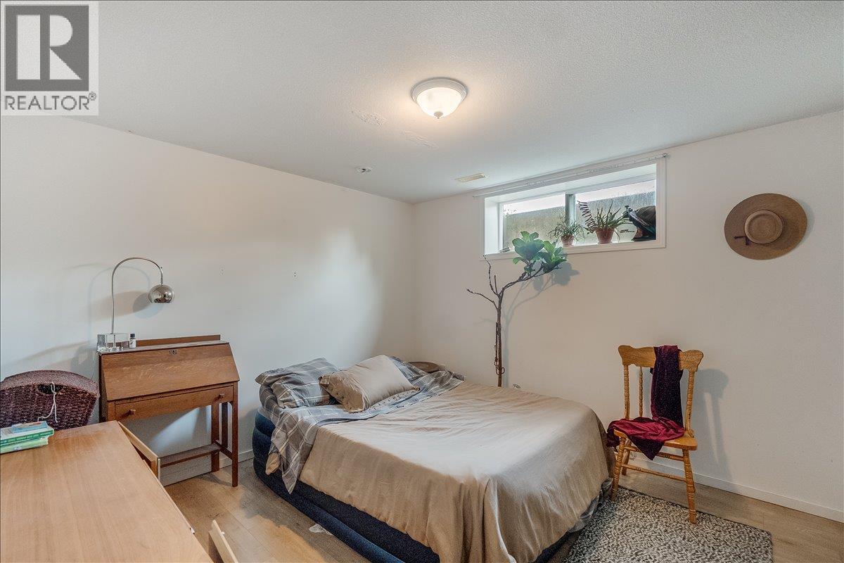 2706 Jacks Crescent - 49