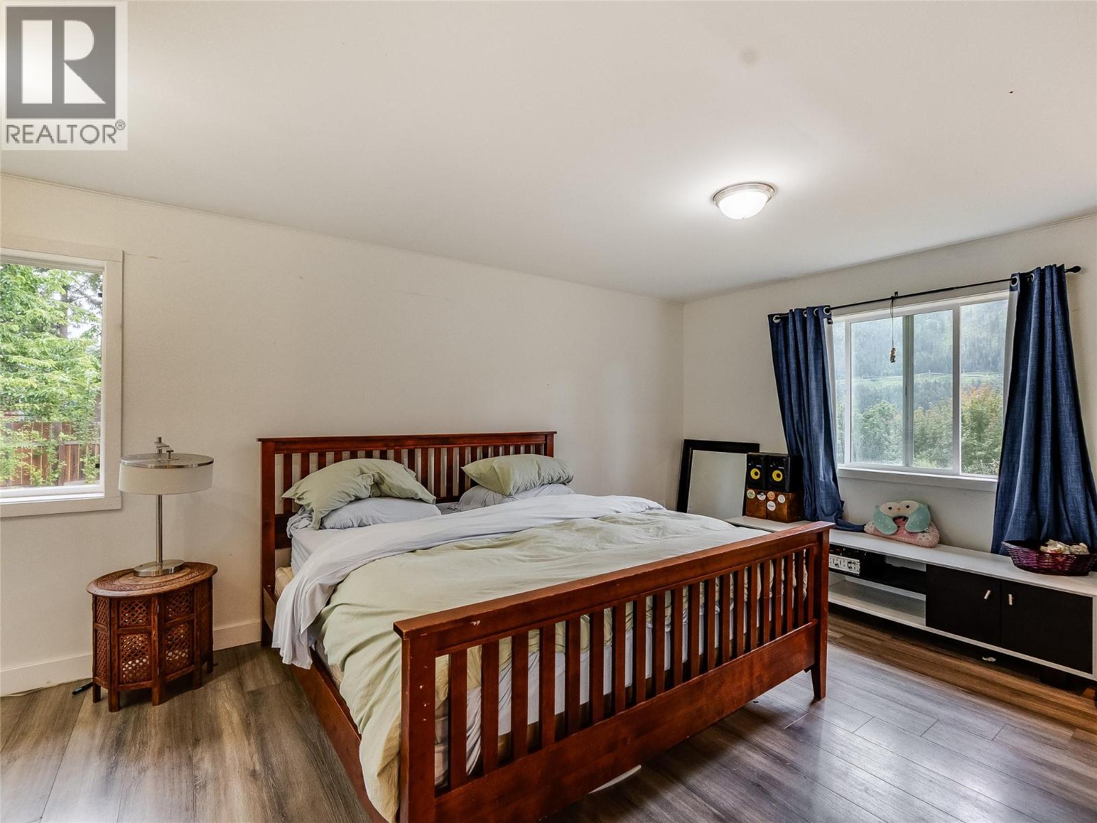2706 Jacks Crescent - 31