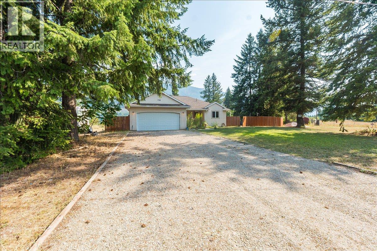 2706 Jacks Crescent - 3