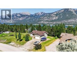 6876 Columbia Ridge Drive, Fairmont Hot Springs, BC V0B1L2 Photo 47