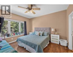 6876 Columbia Ridge Drive, Fairmont Hot Springs, BC V0B1L2 Photo 16