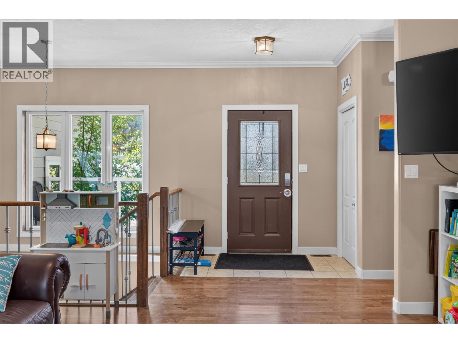 6876 Columbia Ridge Drive, Fairmont Hot Springs