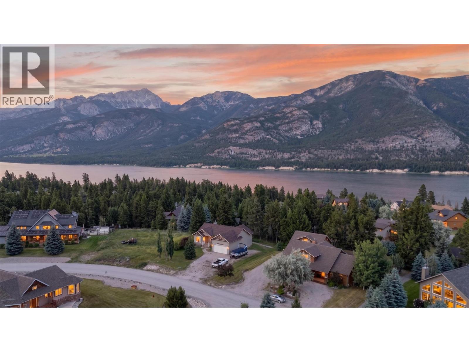 6876 Columbia Ridge Drive, Fairmont Hot Springs