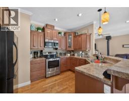 6876 Columbia Ridge Drive, Fairmont Hot Springs, BC V0B1L2 Photo 13