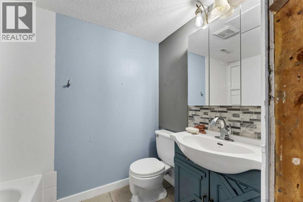 #5 6 Chinook Drive SW - 26