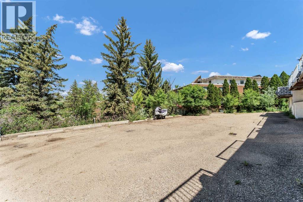5, 6 Chinook Drive SW — photo 36