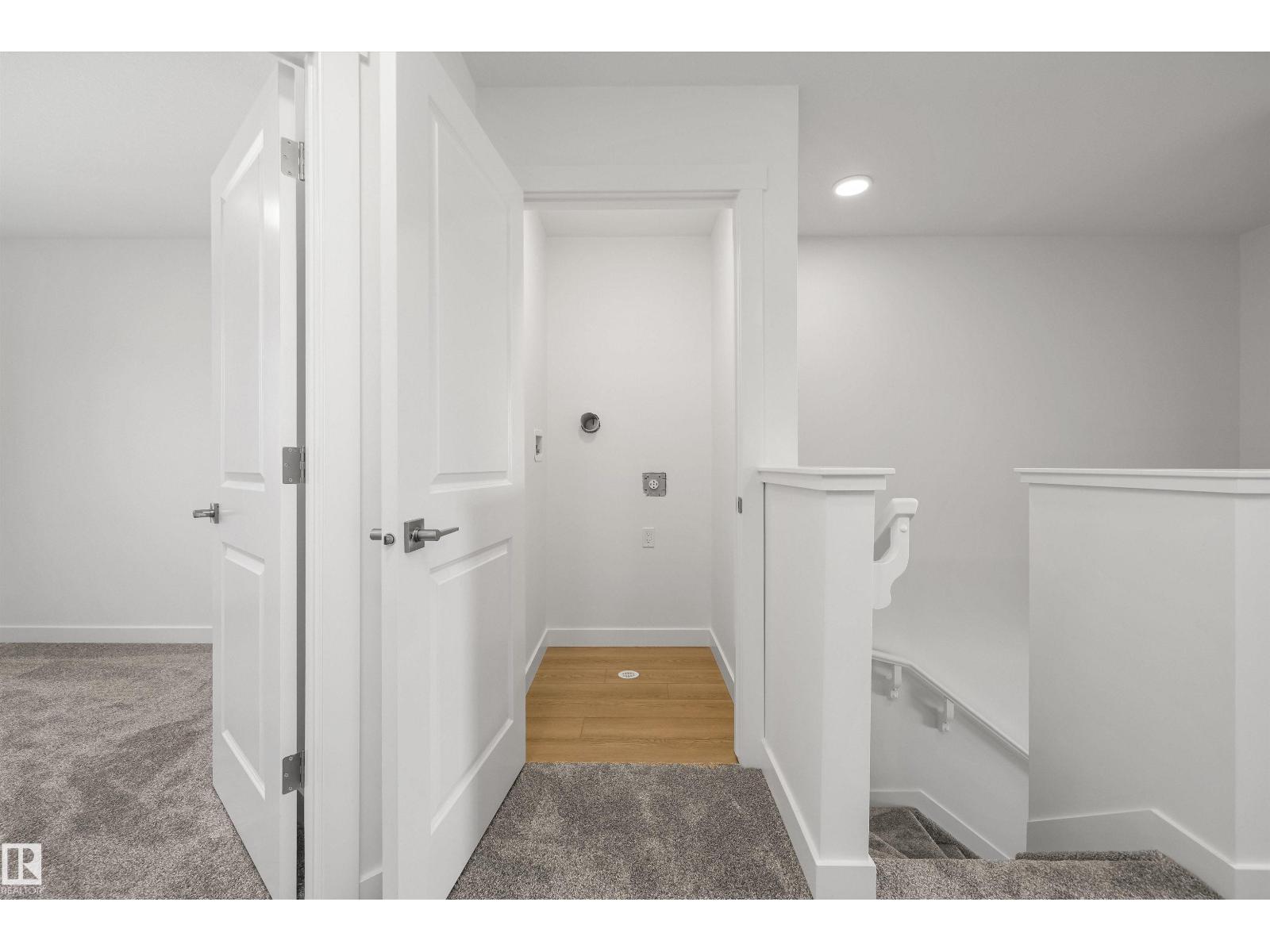 618 176 AV NE - 25