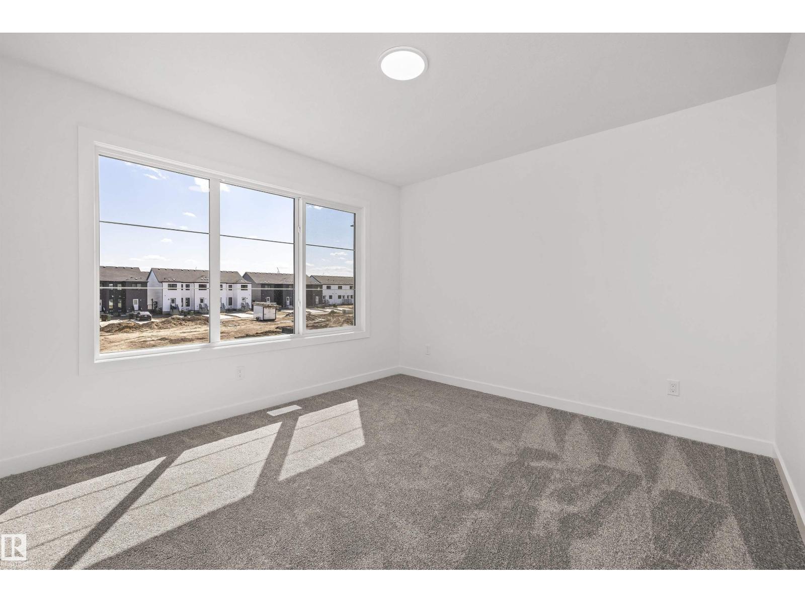 618 176 AV NE - 27