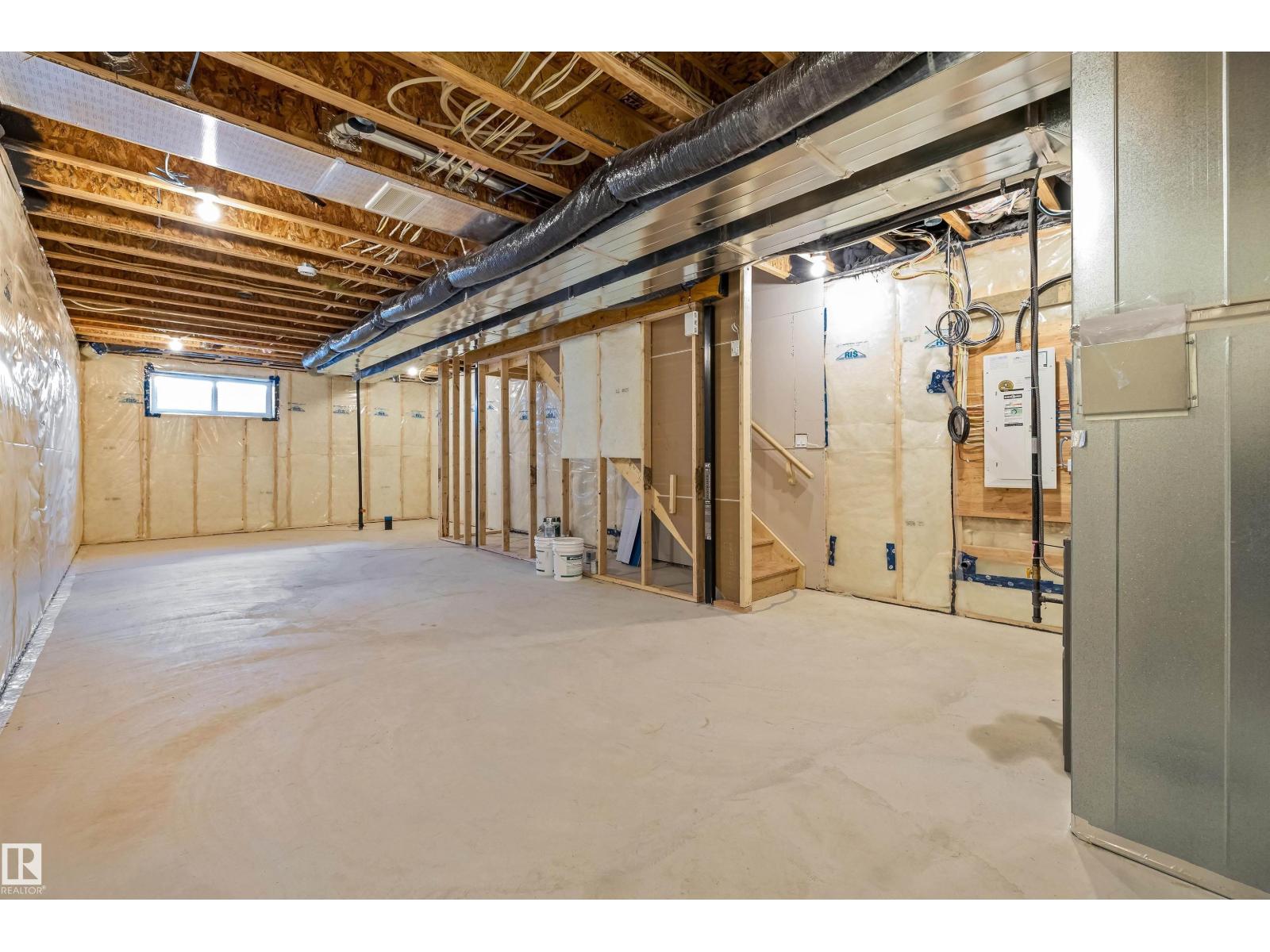 618 176 AV NE - 34