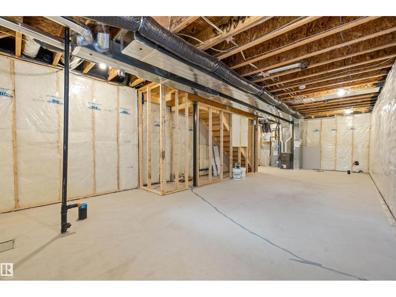 618 176 AV NE - 35