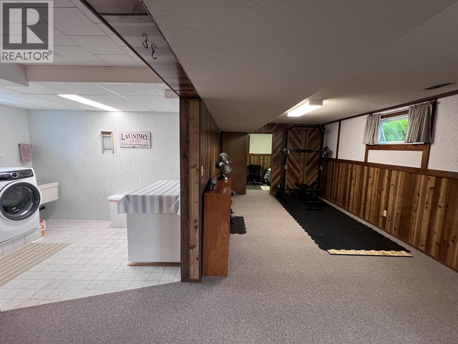 4815 SPRUCE AVENUE - 22