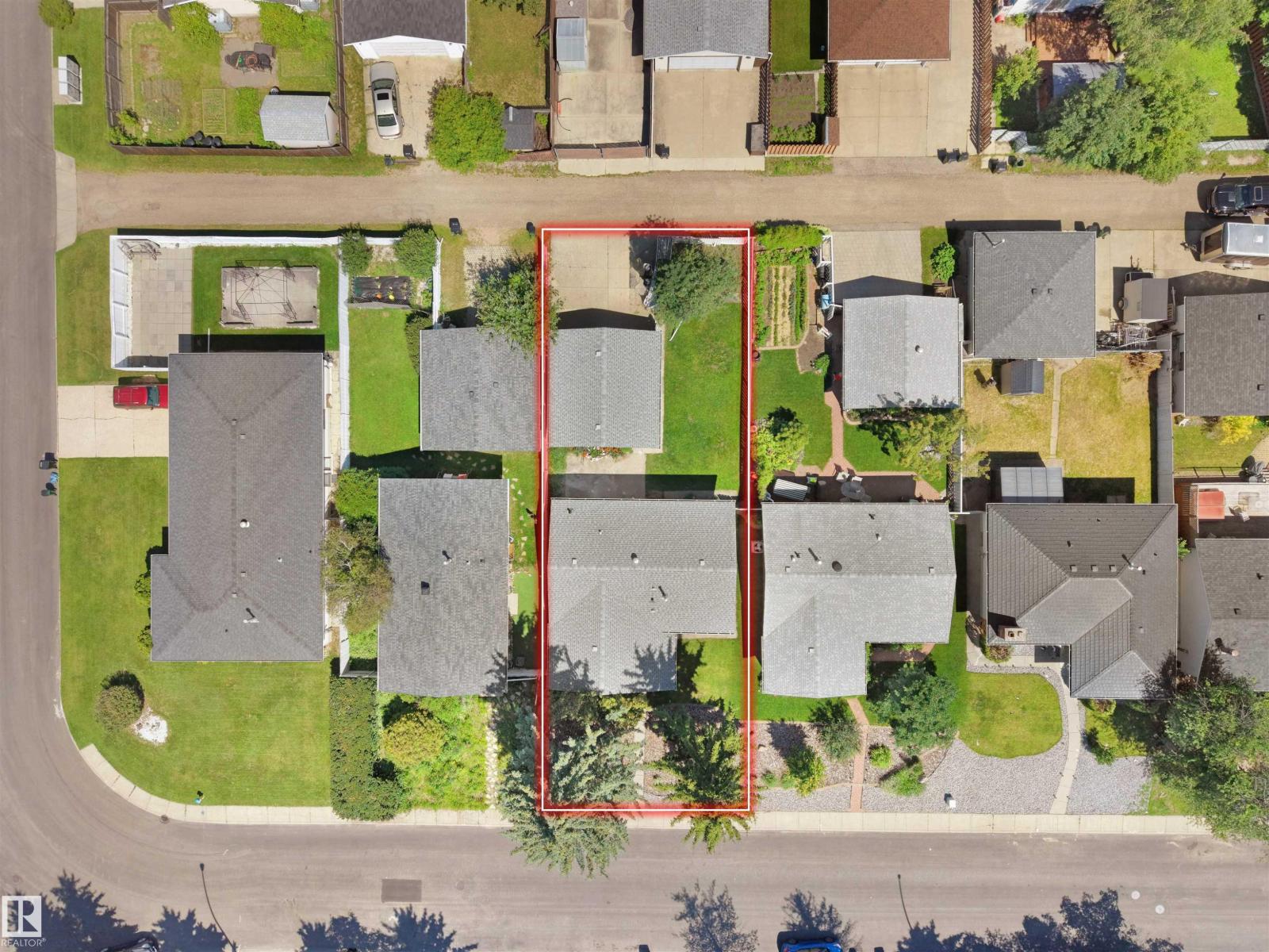 8804 19 AV NW - 49