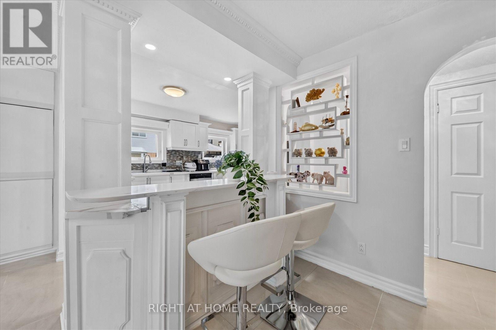 531 WALLENBERG CRESCENT - Image 12