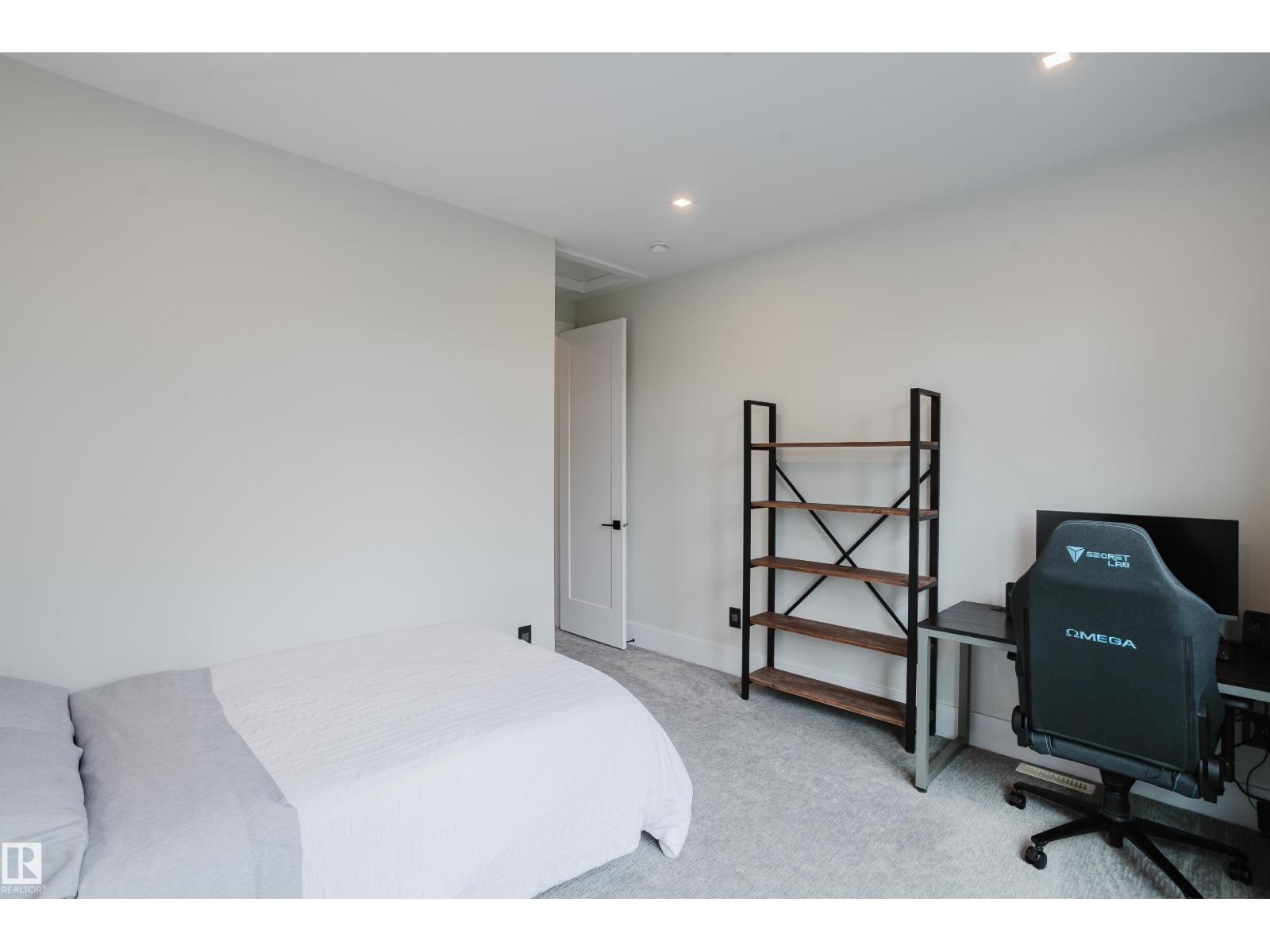 1313 Clement CO NW - 55