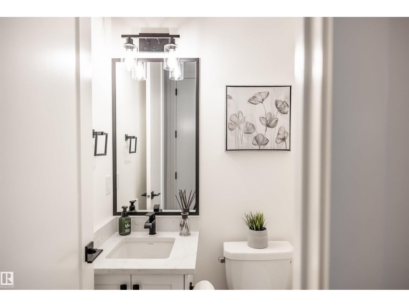 14512 86 AV NW - 26