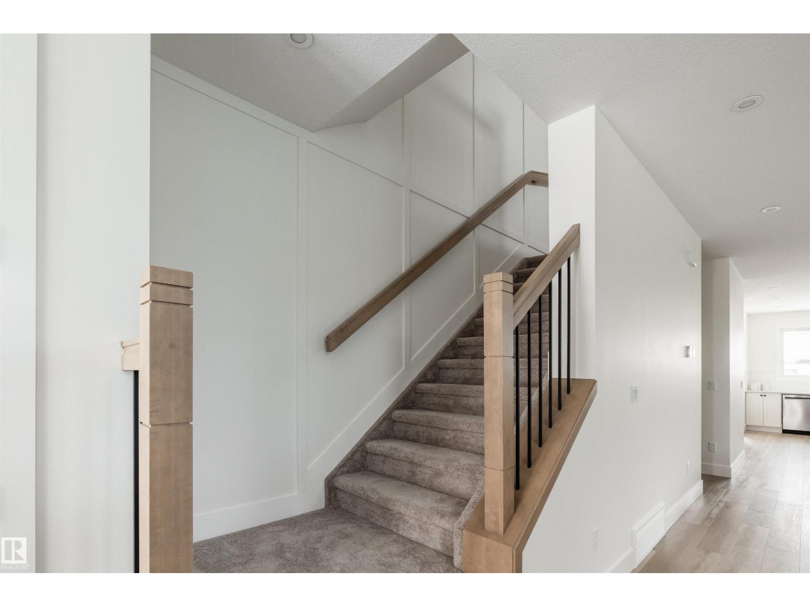 14512 86 AV NW - 28