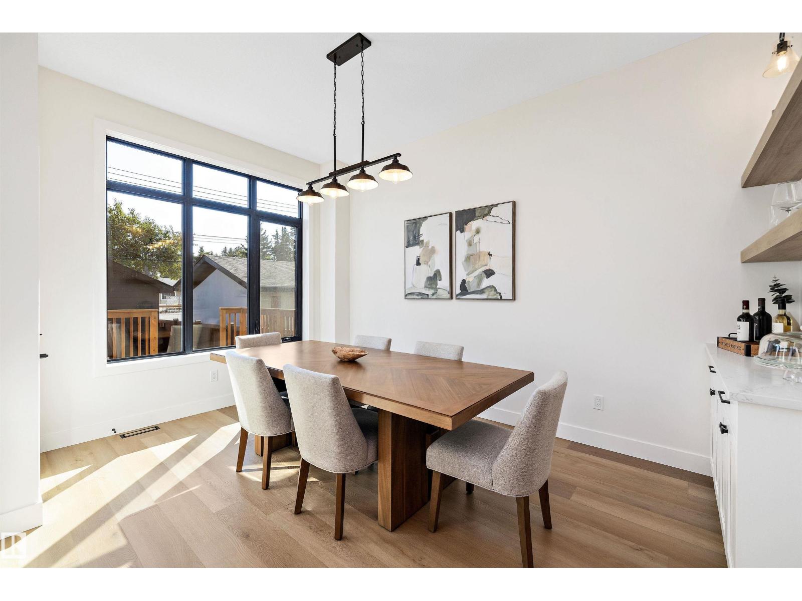 14512 86 AV NW - 14