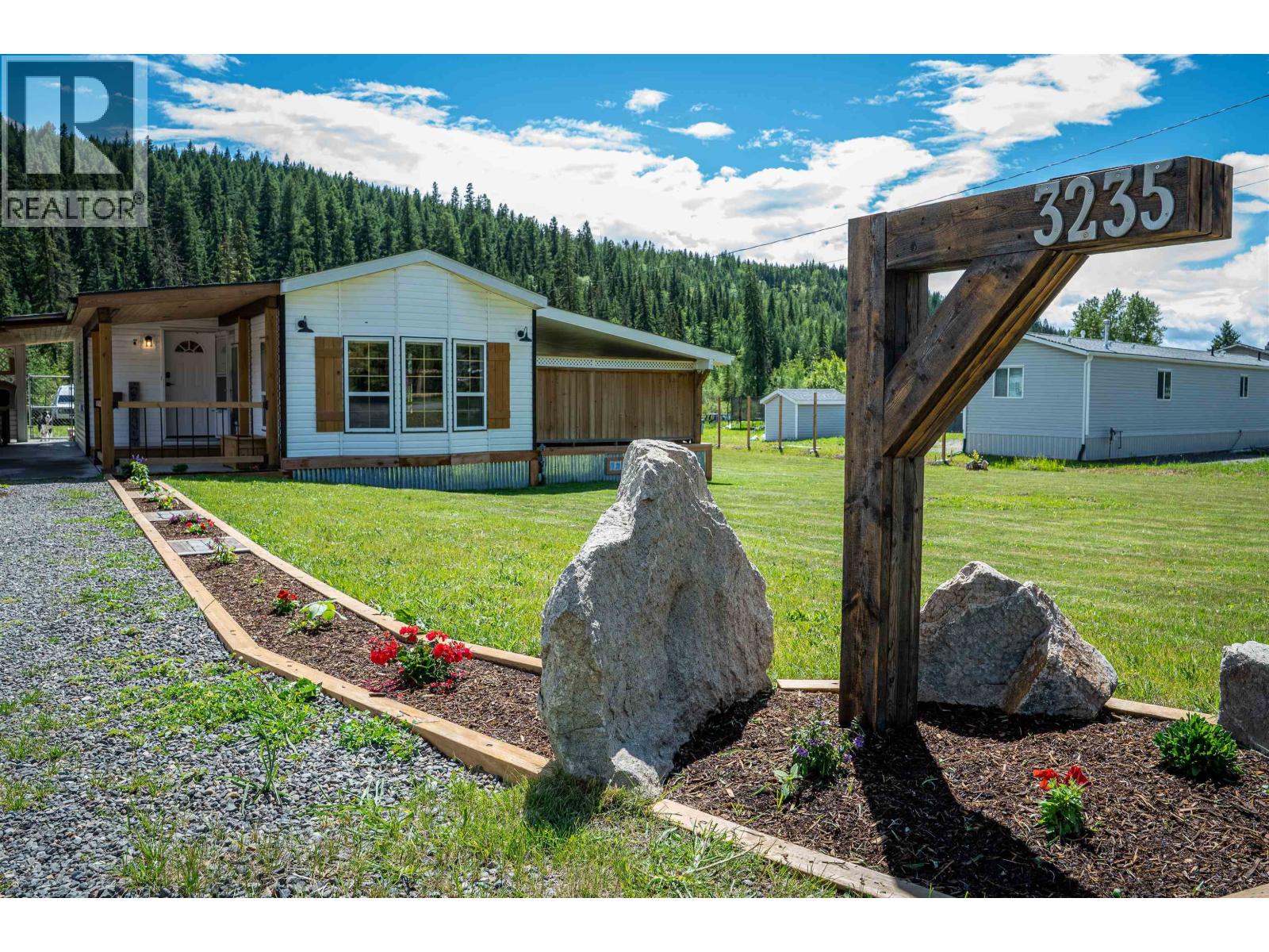 3235 PINE VALLEY ROAD - 1