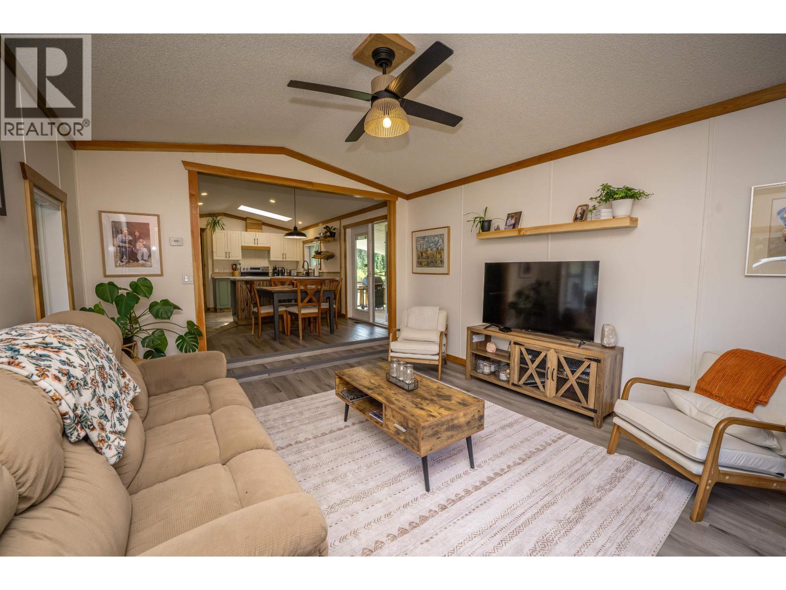 3235 PINE VALLEY ROAD - 4