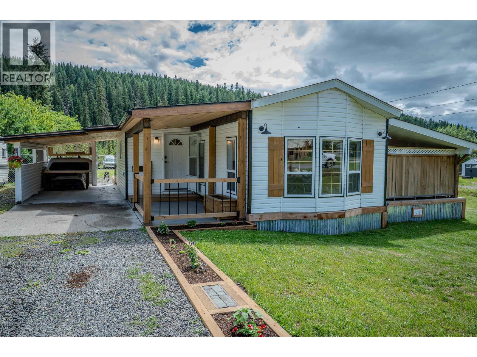 3235 PINE VALLEY ROAD - 2