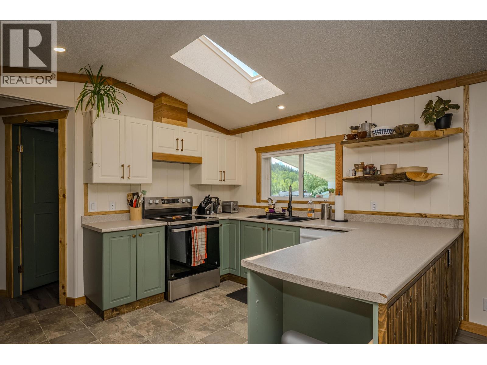 3235 PINE VALLEY ROAD - 10