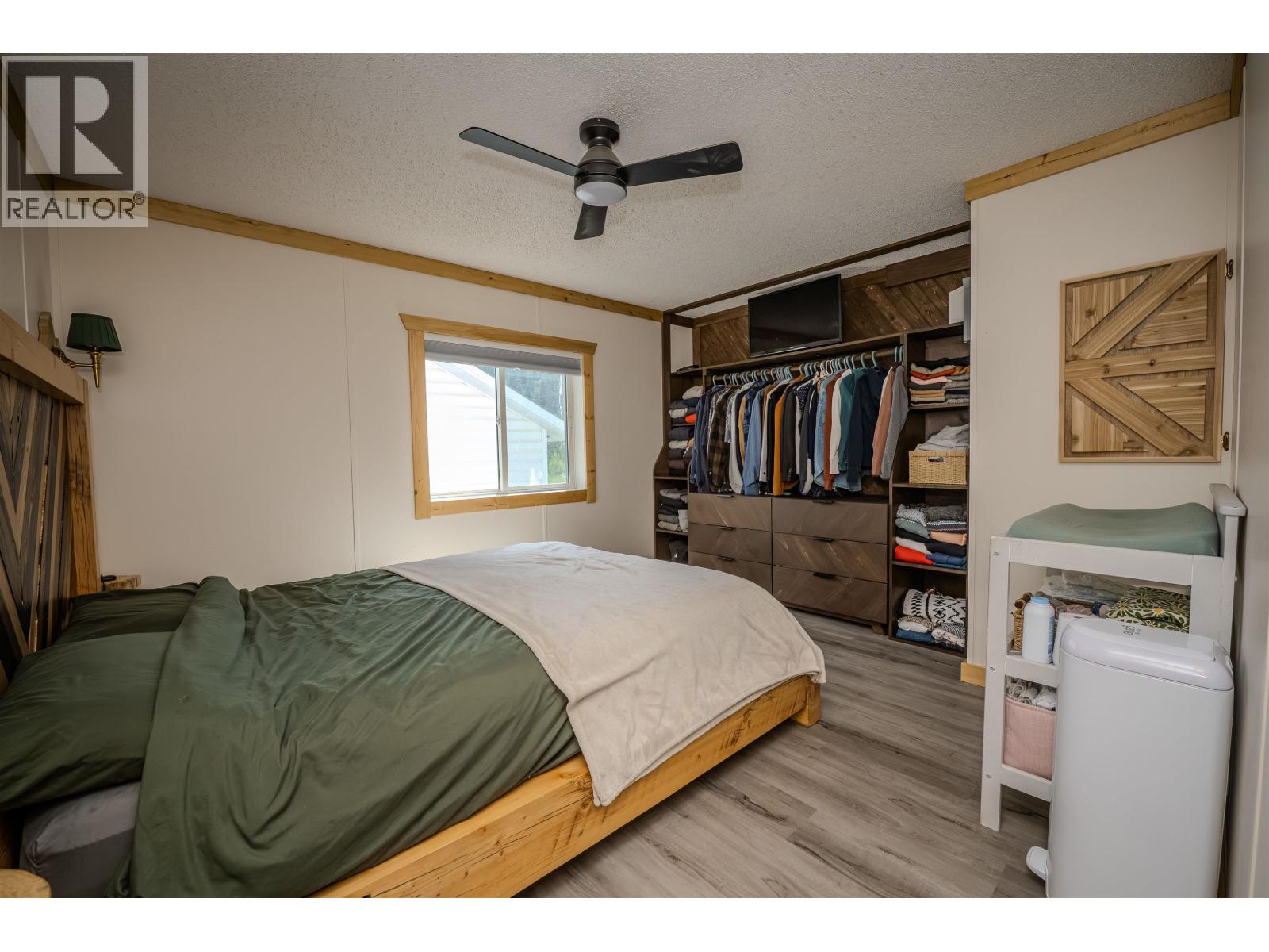 3235 PINE VALLEY ROAD - 16