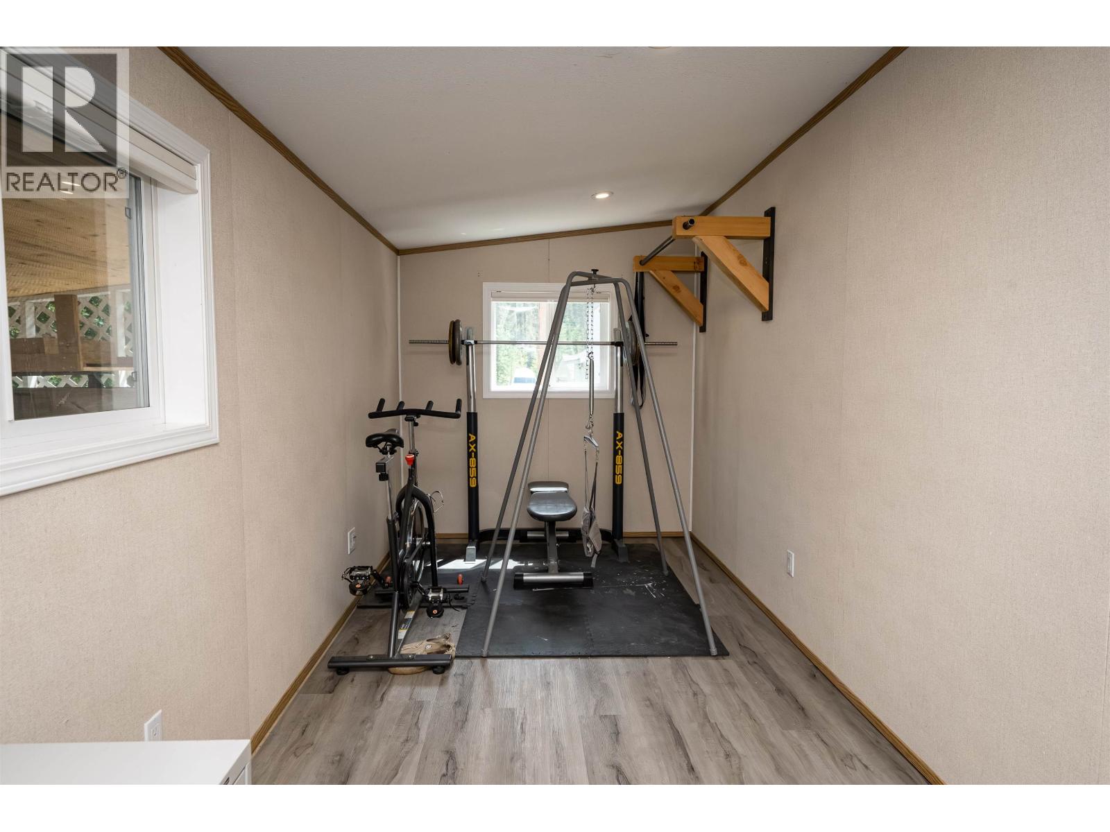 3235 PINE VALLEY ROAD - 11