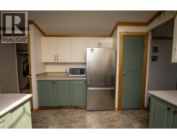 3235 Pine Valley Road, Williams Lake, BC V2G5C4 Photo 9